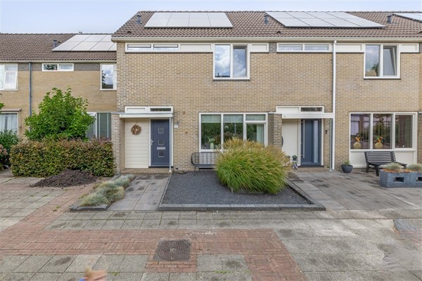 Verkocht onder voorbehoud: Vier slaapkamers, volop ruimte en klaar voor de toekomst met energielabel A!